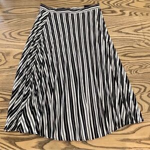 Rachel Zoe‎ Black White Stripe Below Knee Skirt Accordion